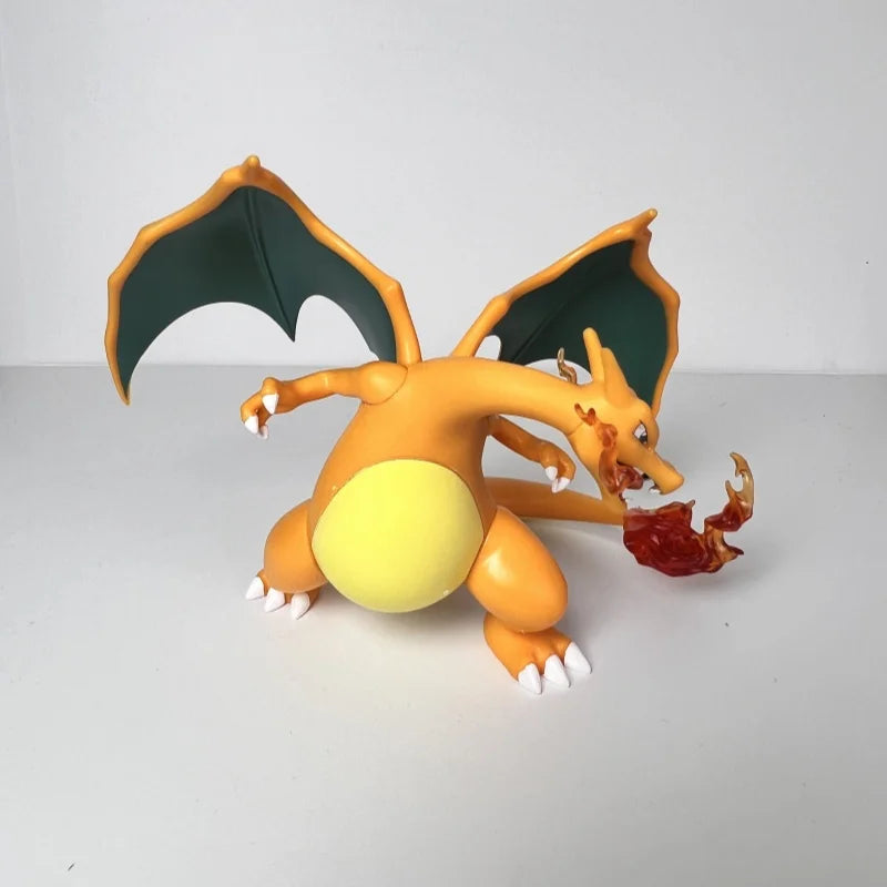 Charizard 1º First Edition BANDAI 10CM