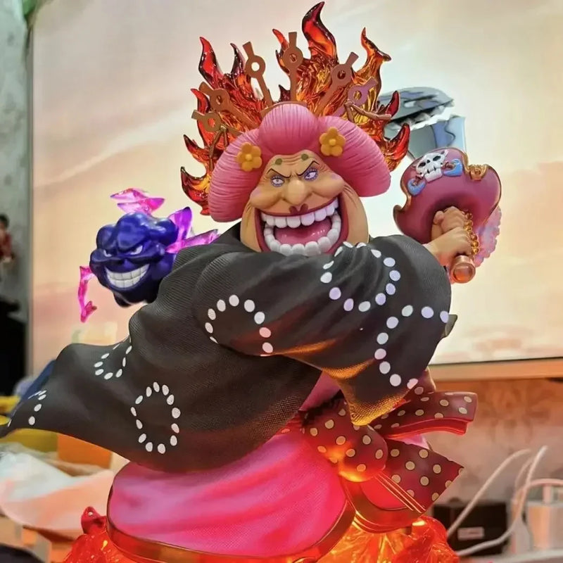 Charlotte Linlin - A Grande Imperatriz Figura One Piece Big Mom 25cm Primeira Edição com Iluminação