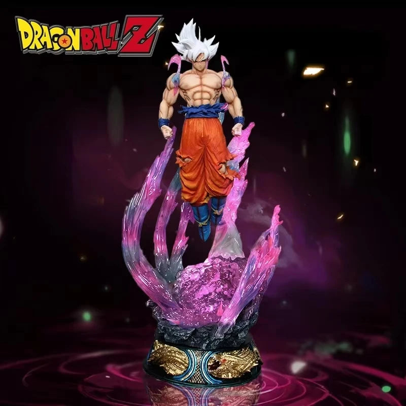 Dragon Ball  Son Goku Super Saiyan 25cm