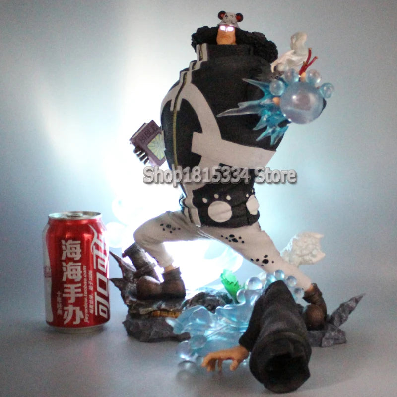 Bartholomew Kuma - O Pacifista Imparável Figura de Ação One Piece PX-0 com LED 31cm